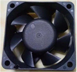 Czy niezawodne wentylatory elektryczne posiadają funkcję symulacji naturalneg...